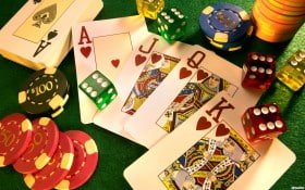 Antarmuka Money Train di tevi toto menampilkan gulungan dan simbol pembayaran